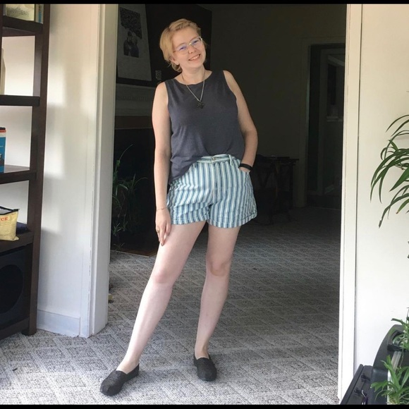 Striped high waist American Eagle denim shorts - Picture 4 of 5